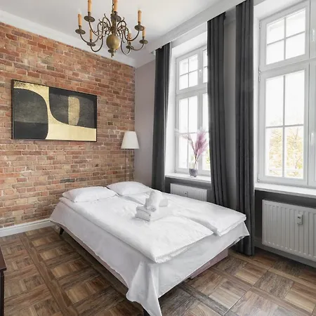 Apartment Old Town Comfy #18 By Bookinghost Posen